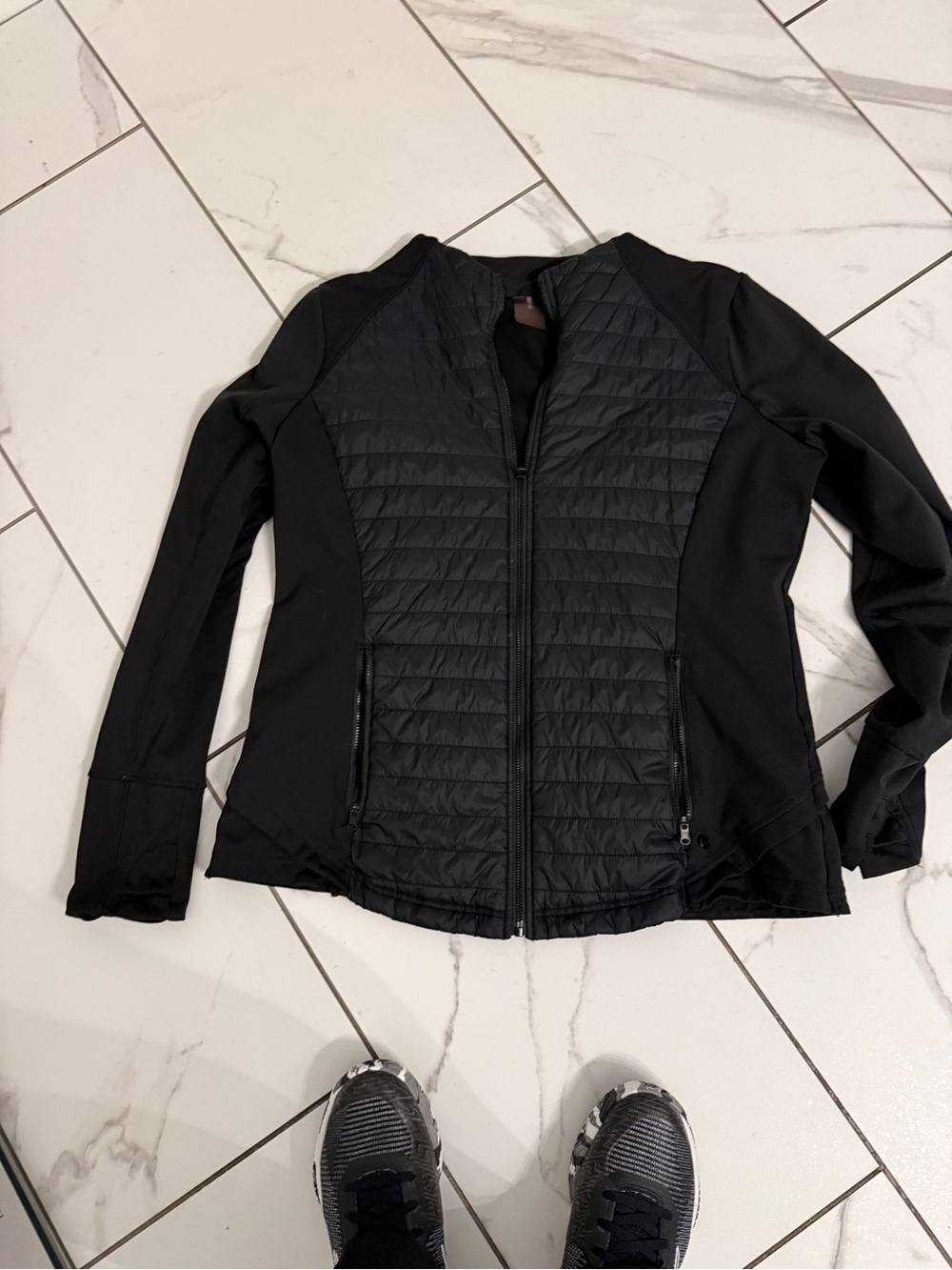 CALIA by Carrie Underwood Black Quilted Hybrid Puffer Jacket